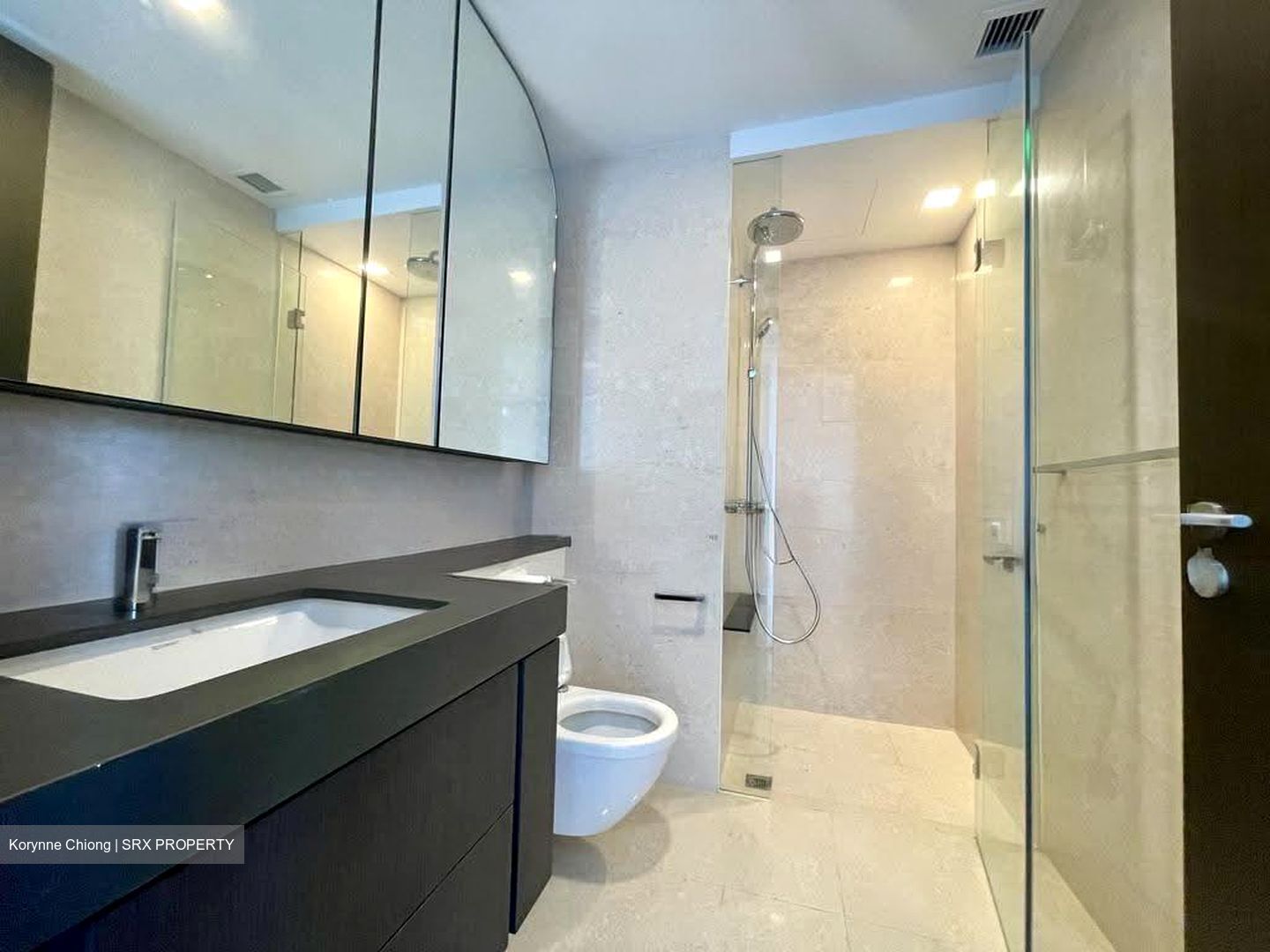 Avenue South Residence (D3), Apartment #630221361